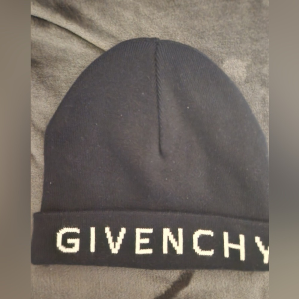 Givenchy Wool Jacket & Matching Beanie - Picture 4 of 4